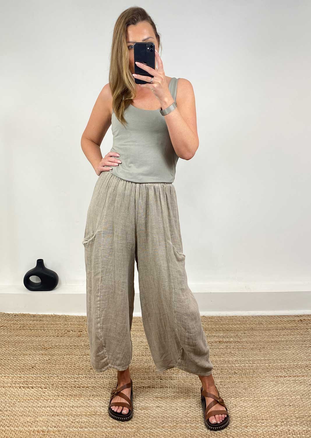 Milo Linen Barrel Pants in  Taupe