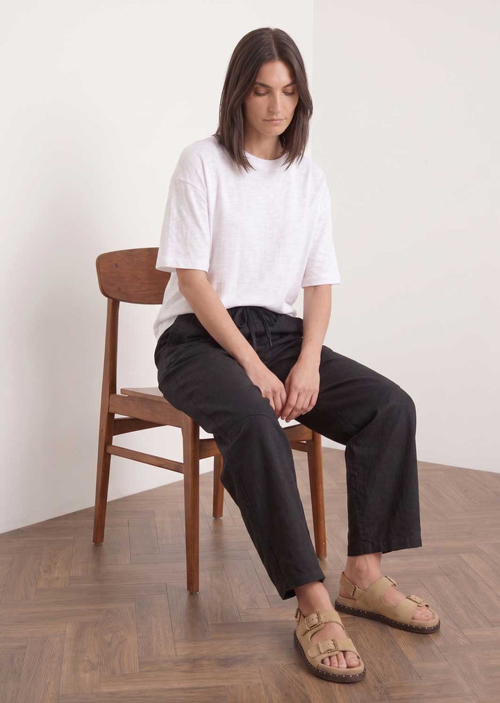 Nadine Black Barrel Magic Pants