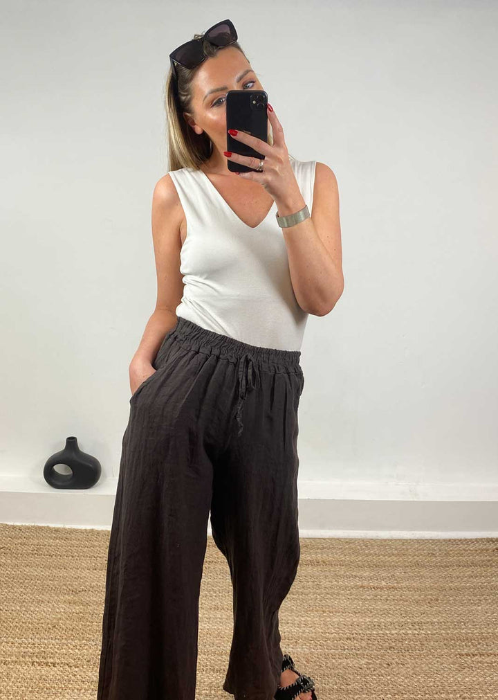 Naomi V Neck Vest in Beige