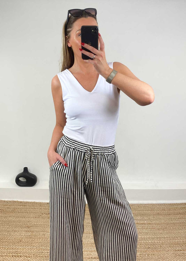 Naomi V Neck Vest in White