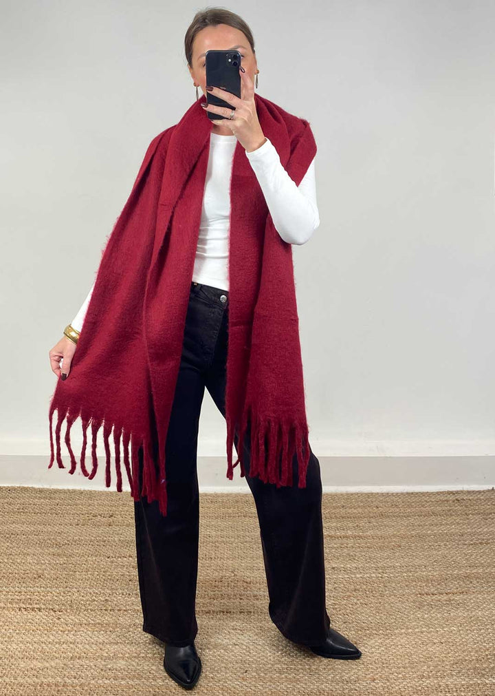 Alba Blanket Scarf Crimson