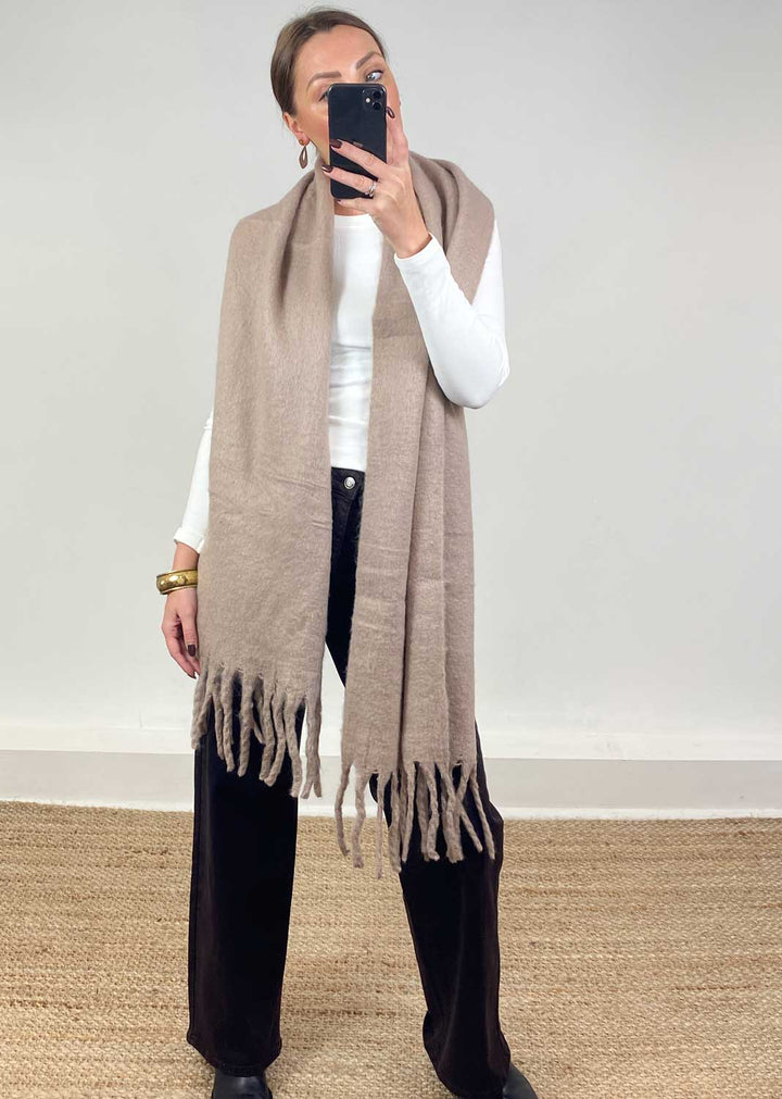 Alba Blanket Scarf Taupe