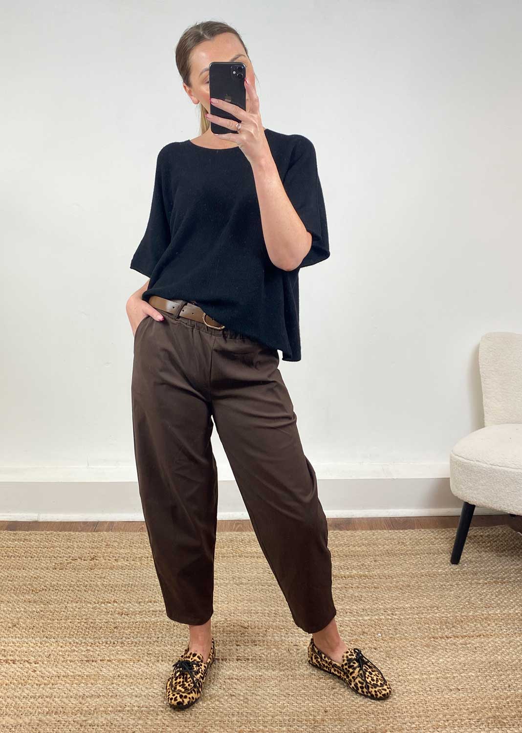 Belted Barrel Trousers Brown