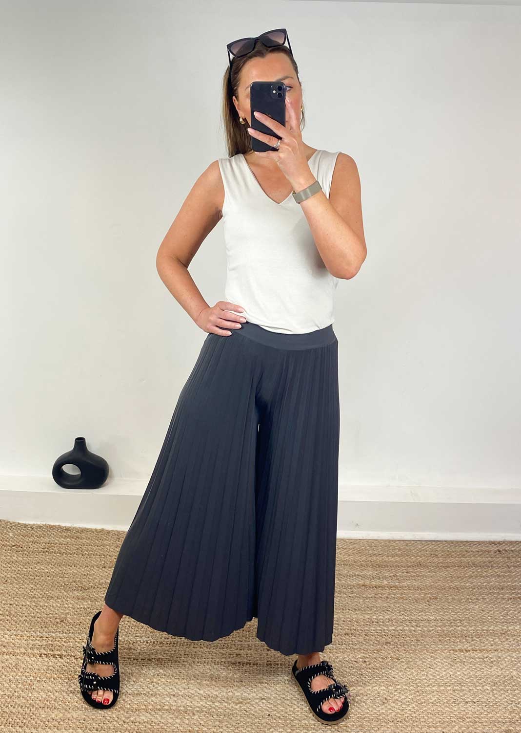 Pleated Palazzo Pants in Grey