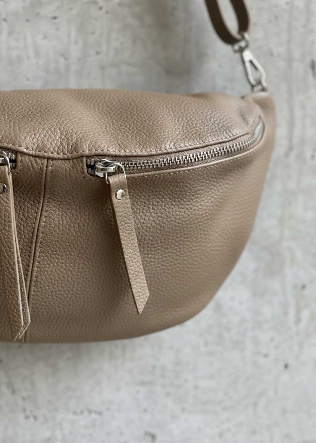 Ray Leather Sling Bag Taupe