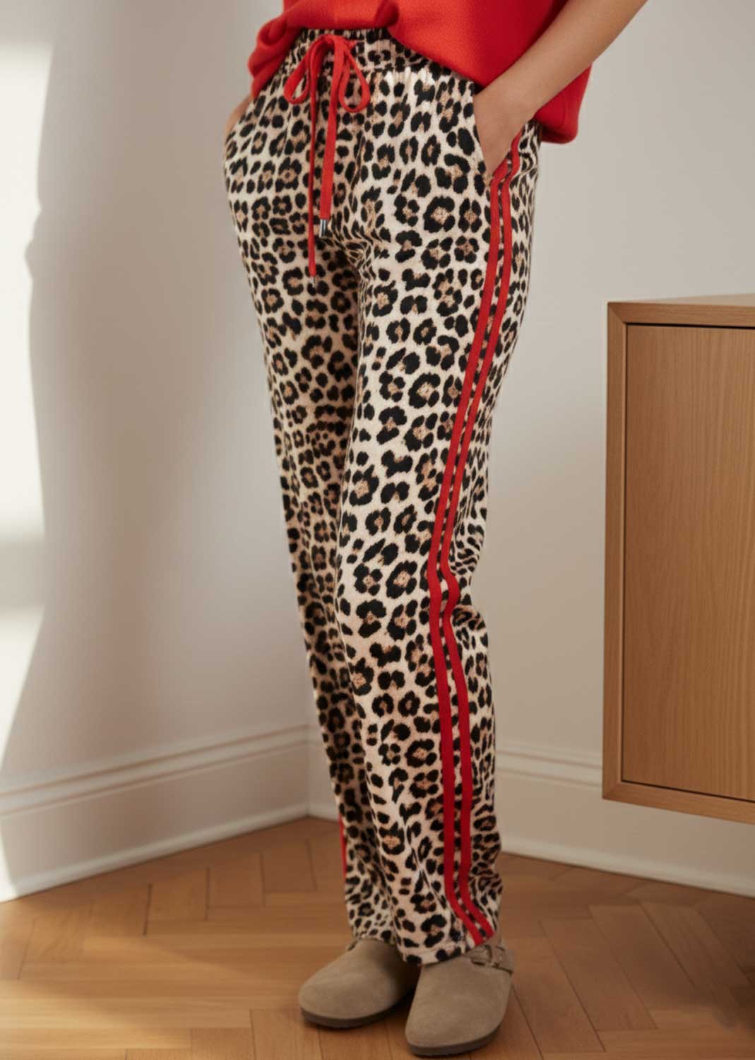 Rina Leopard Side Stripe Pants Red