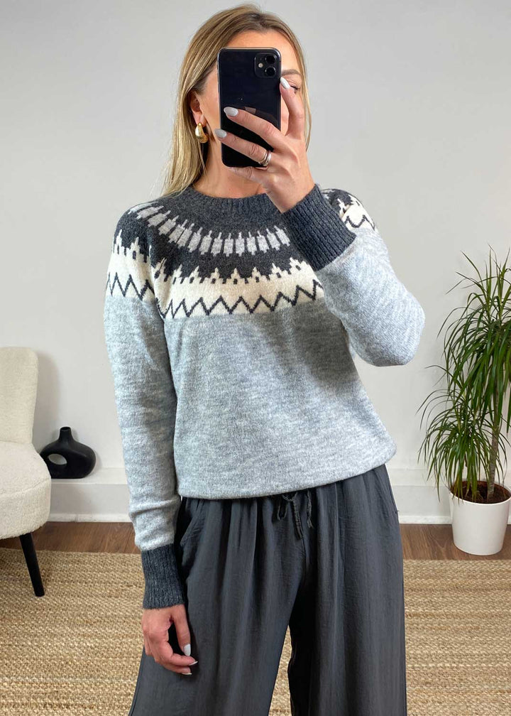 Simone Nordic Jumper in Grey
