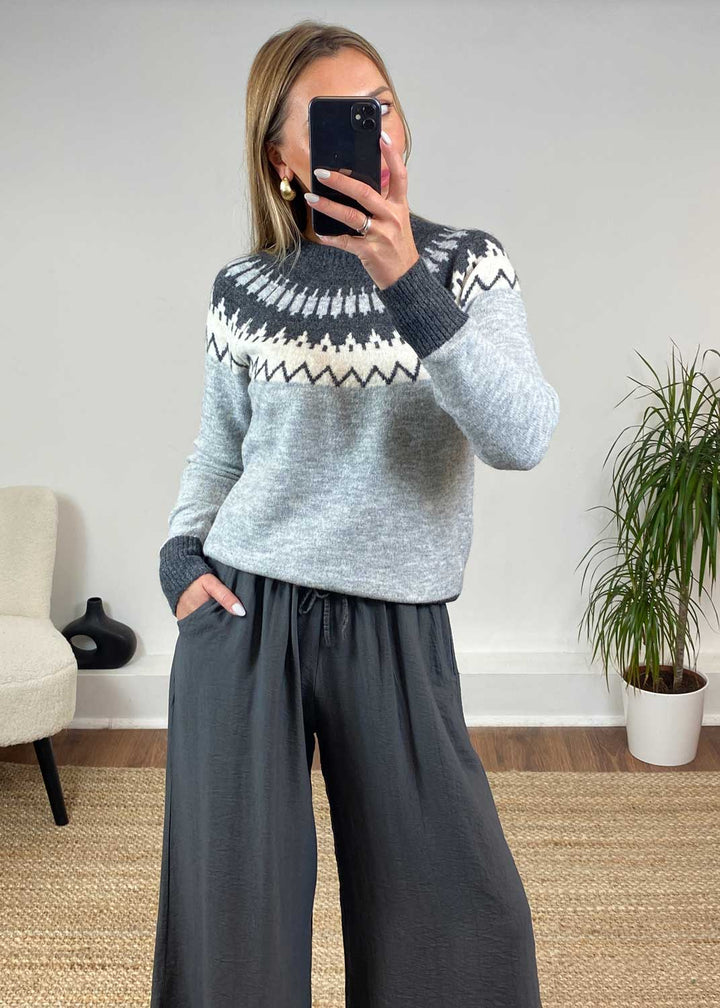 Simone Nordic Jumper in Grey