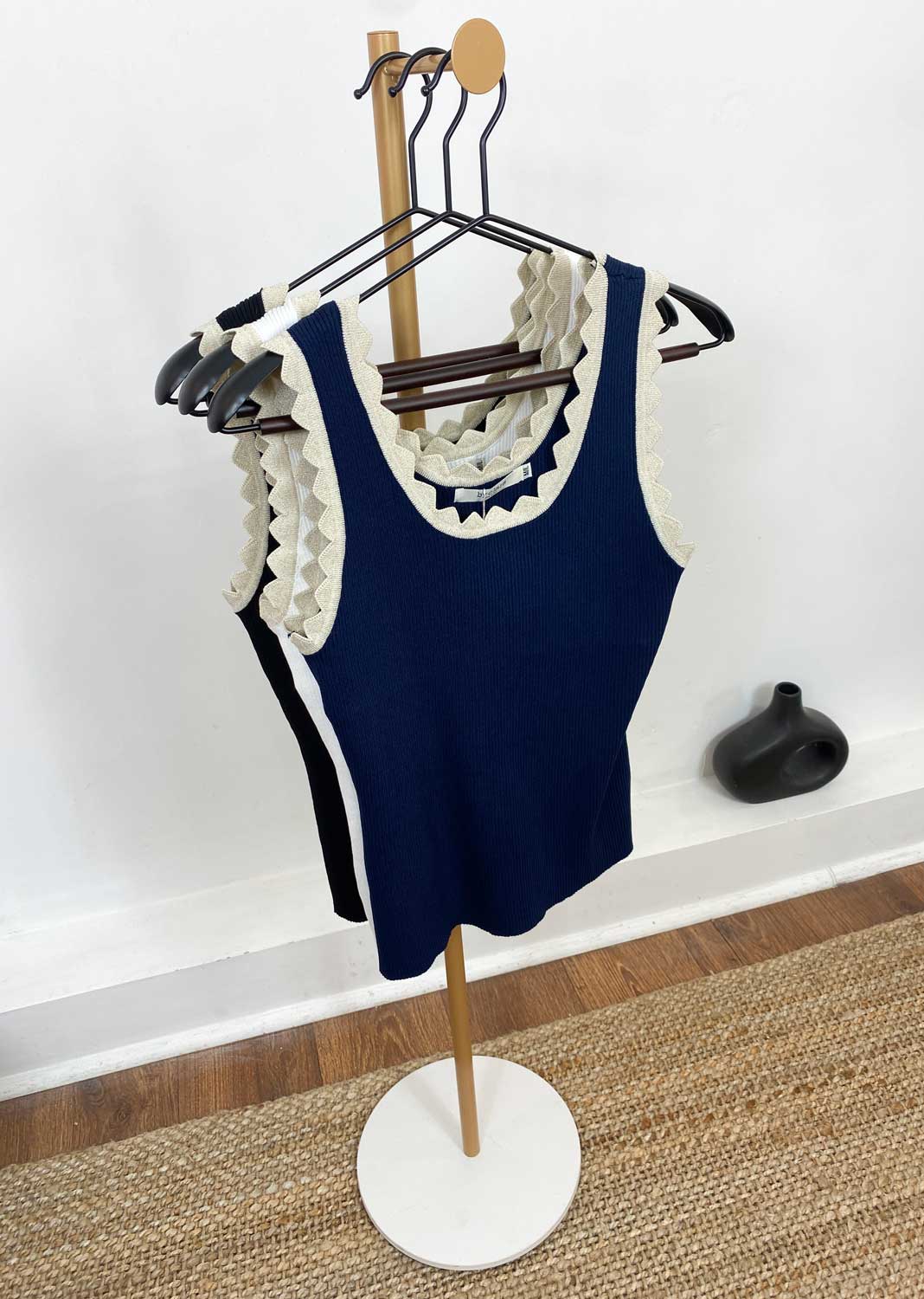 Solange Lurex Scallop Vest in Navy
