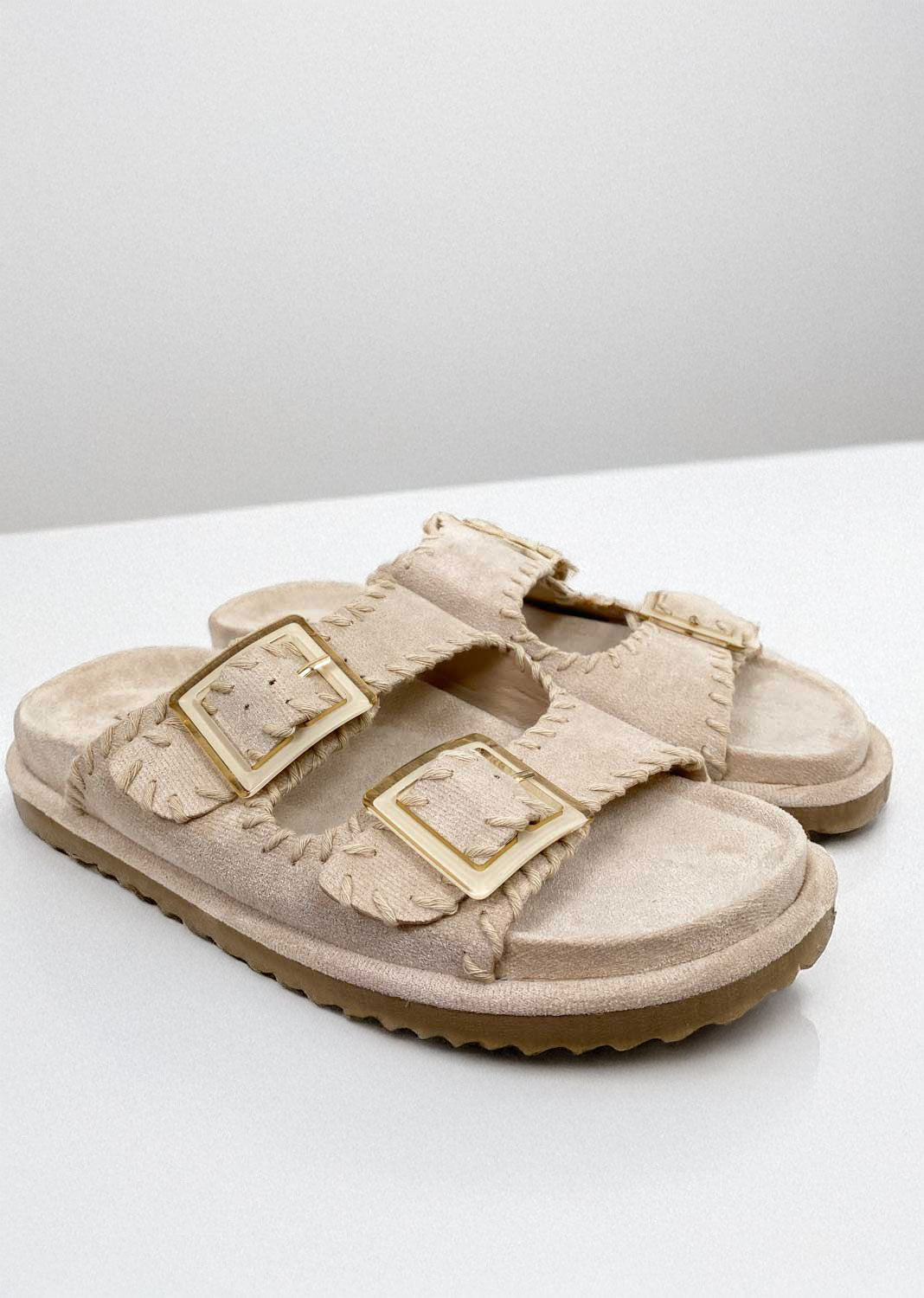 Talia Footbed Sandals in Cream