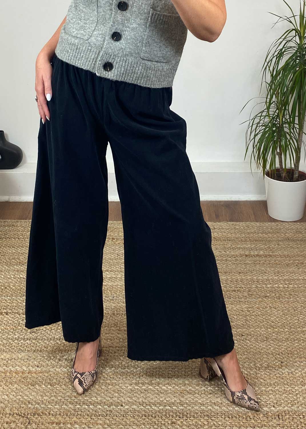 Mia Cord Wide Leg Pants in Black