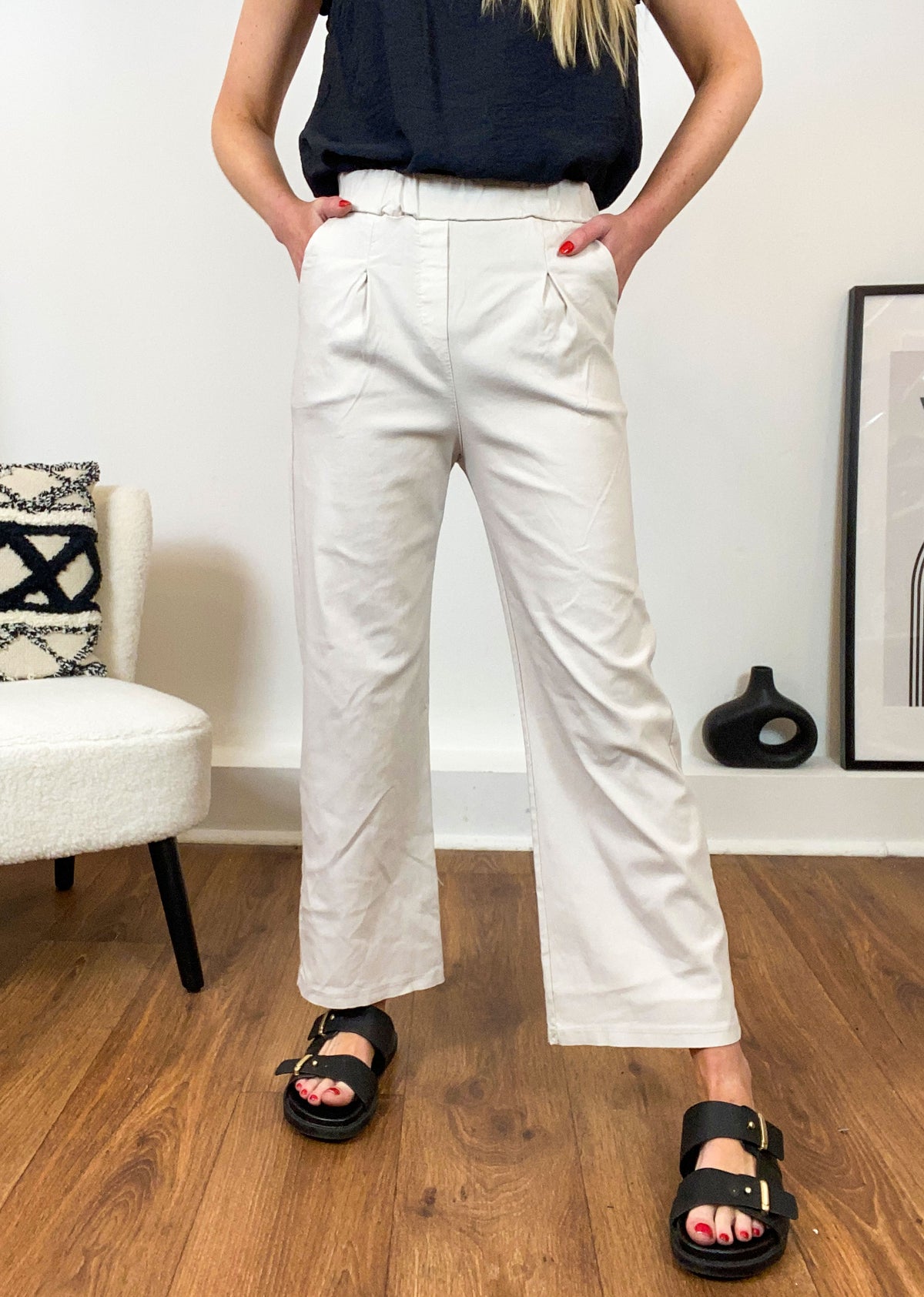 WIDE MAGIC PANTS