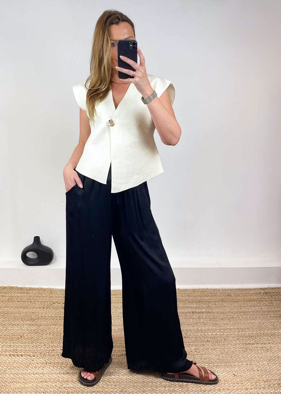 Dion Gold Button Top in Cream