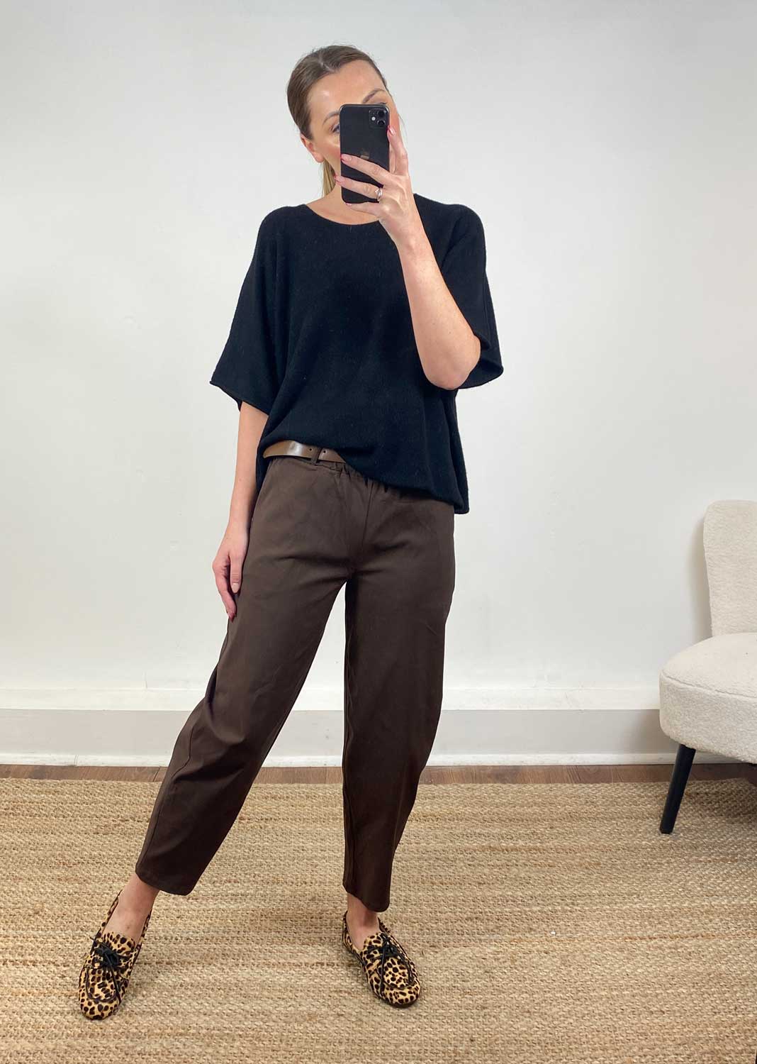 Belted Barrel Trousers Brown