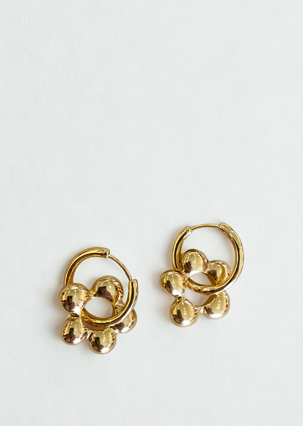 Rita Daisy Hoop Earrings