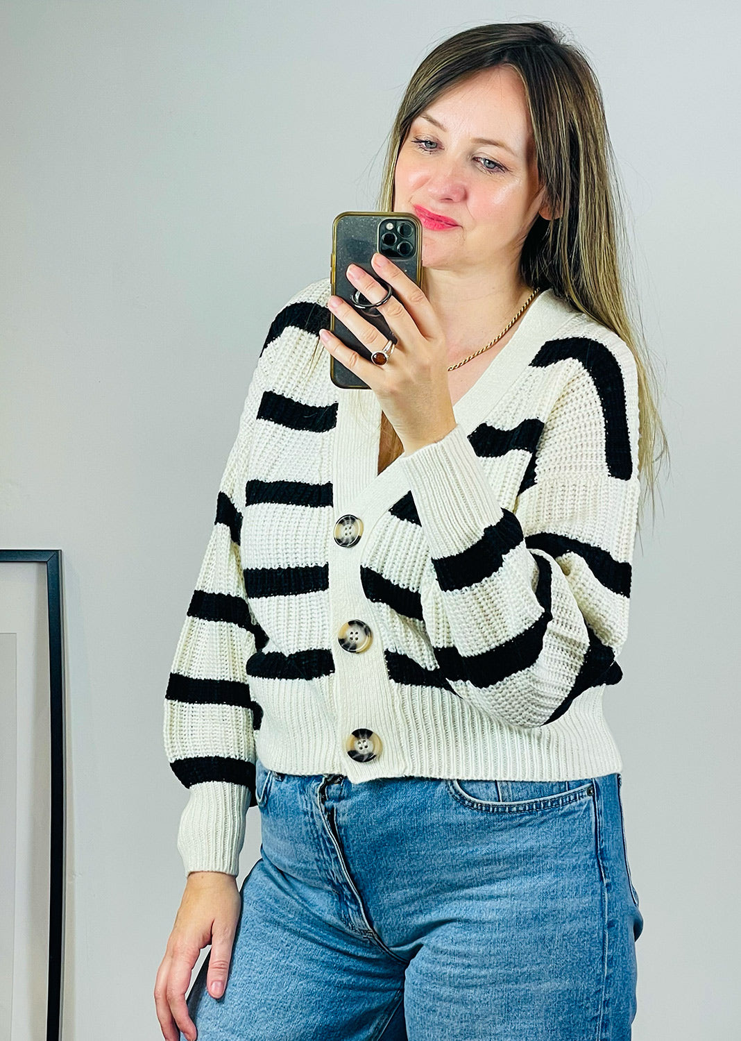 Cream stripe