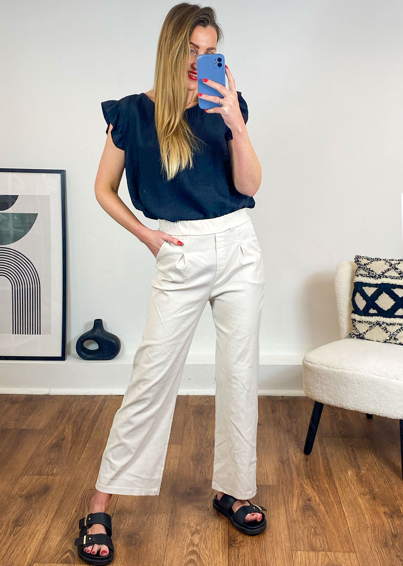 WIDE MAGIC PANTS