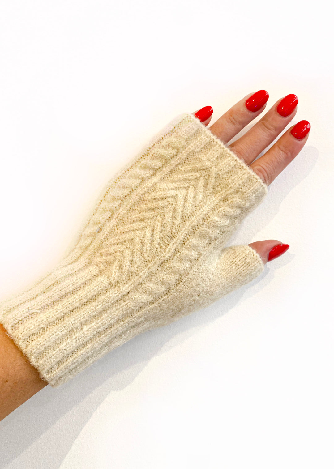 Cream Knit Mittens